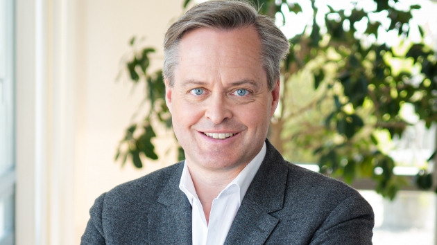 Clarins will Bedürfnisse wecken - Thomas Rieder, Geschäftsführer bei Clarins - Quelle: jfotographie